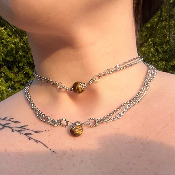 Silver Choker or Bracelet with Tiger's Eye Pendant - Picture 5 of 5